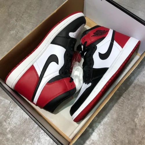 XH Air Jordan 1 OG High 'Black Toe' review 