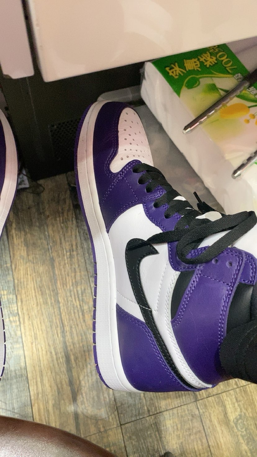 XH  Air Jordan 1 High OG “Court Purple” review Mason