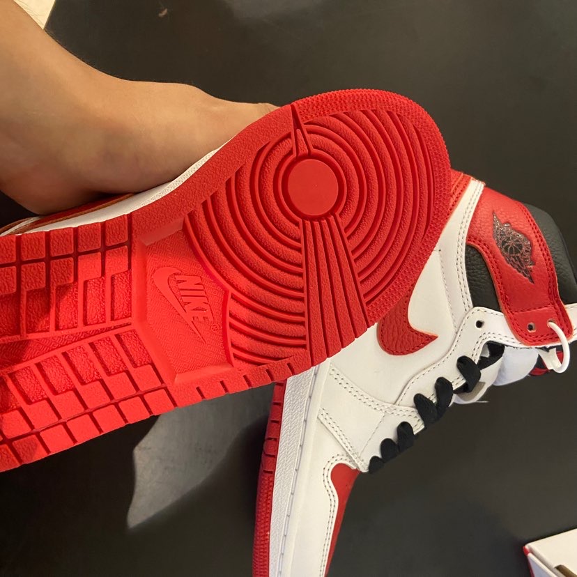 XH Air Jordan 1 High Heritage review Amelia 02