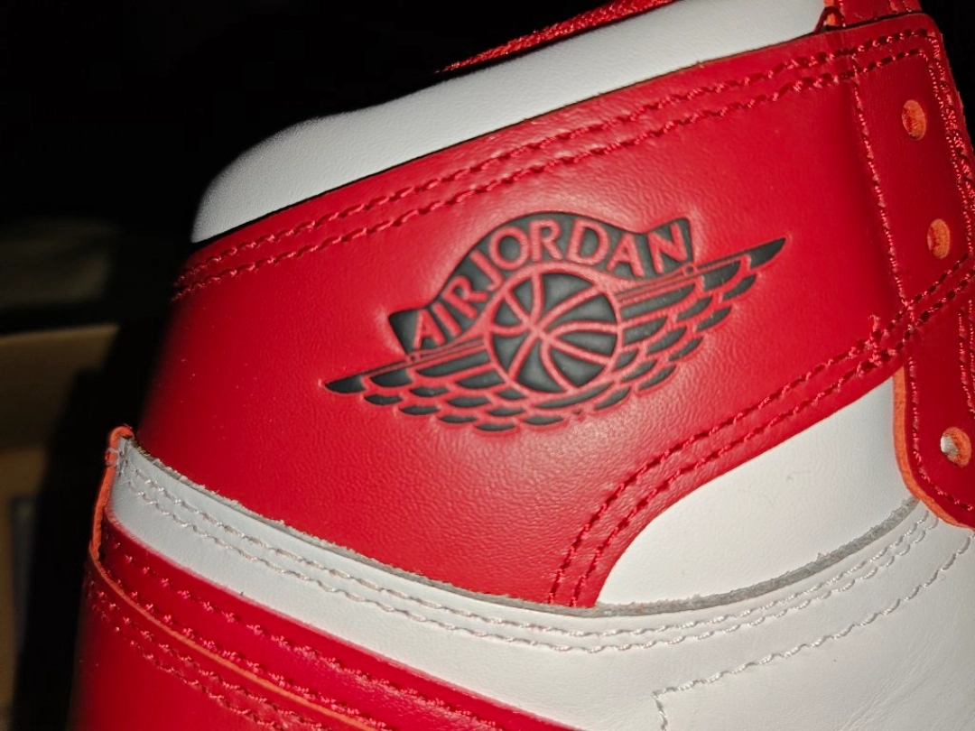 XH  Air Jordan 1 High 85 New Beginnings review Nick 04