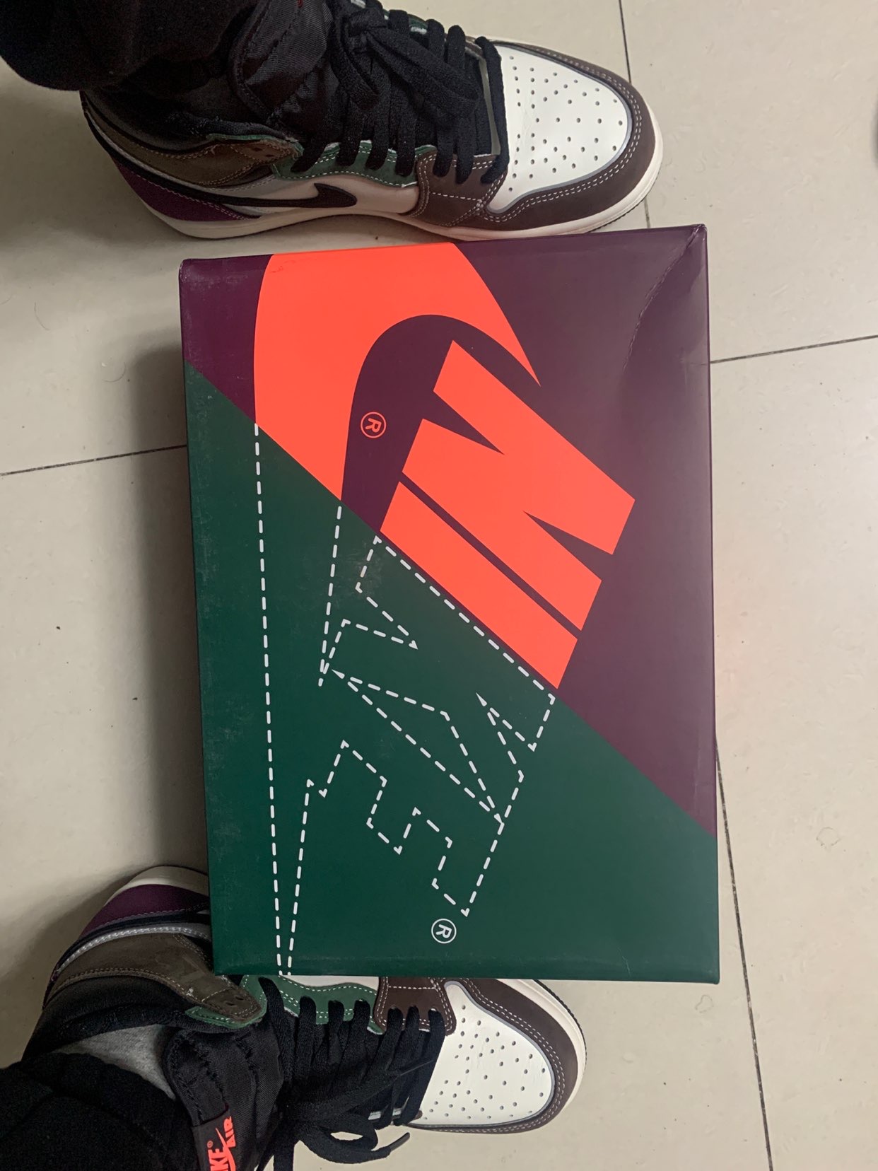 XH Air Jordan 1 High OG "Hand Crafted" review Patrick 01