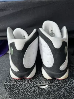 XP Air Jordan 13 Black and white Panda review Laura Suy 02