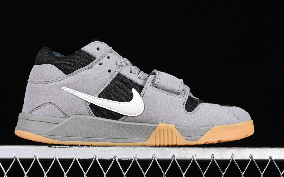 Travis Scott x Jordan Cut The Check Nice Kicks Black Gray Brown review Robert Wermter 01