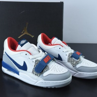 Air Jordan AJ312 White Blue review Tyjona 01