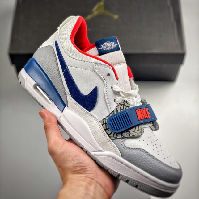 Air Jordan AJ312 White Blue review Tyjona 02