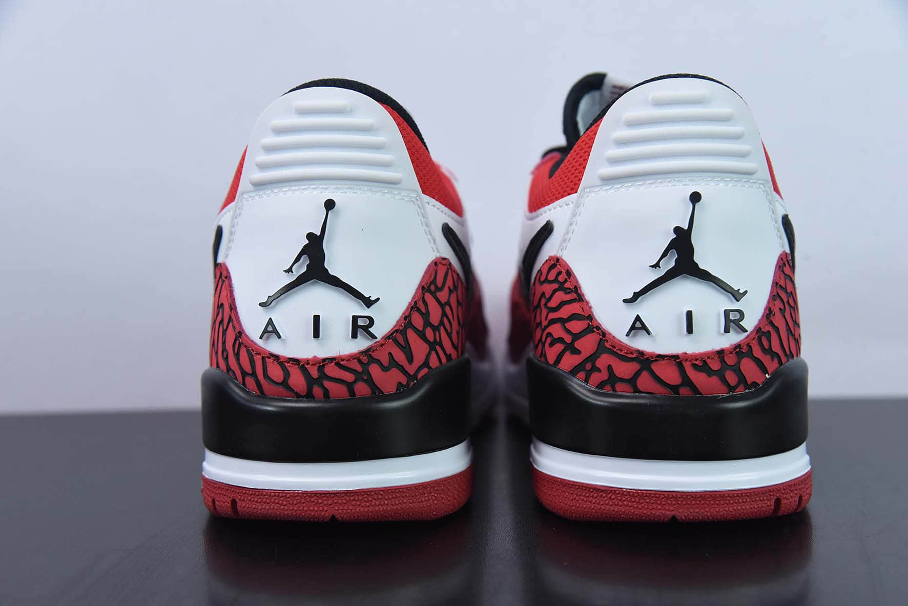 Air Jordan AJ312 Burst Black Red review NINA 03