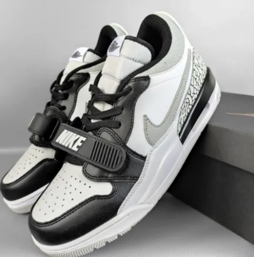 Air Jordan AJ312 White And Black Soot review 