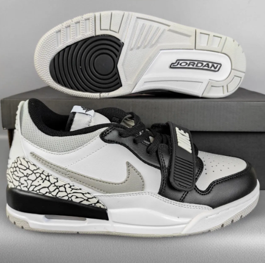 Air Jordan AJ312 White And Black Soot review Nancy 02