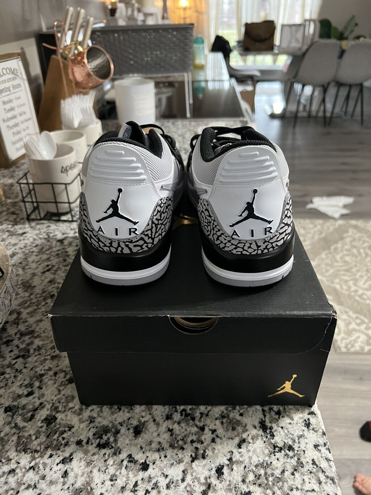 Air Jordan AJ312 White And Black Soot review A. Walker 01