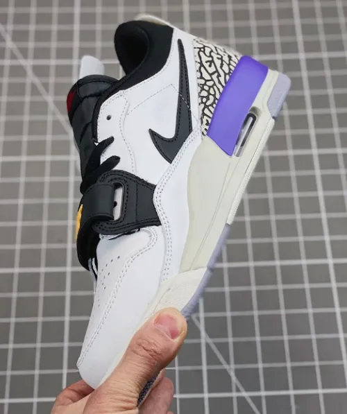 Air Jordan AJ312 White Yellow Purple review 