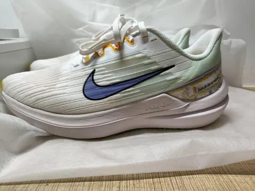 Nike Air Winflo 9 White Light Blue review 