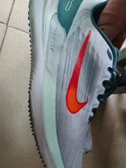 Nike Air Winflo 9 Pure Platinum Mineral review Aiden 02
