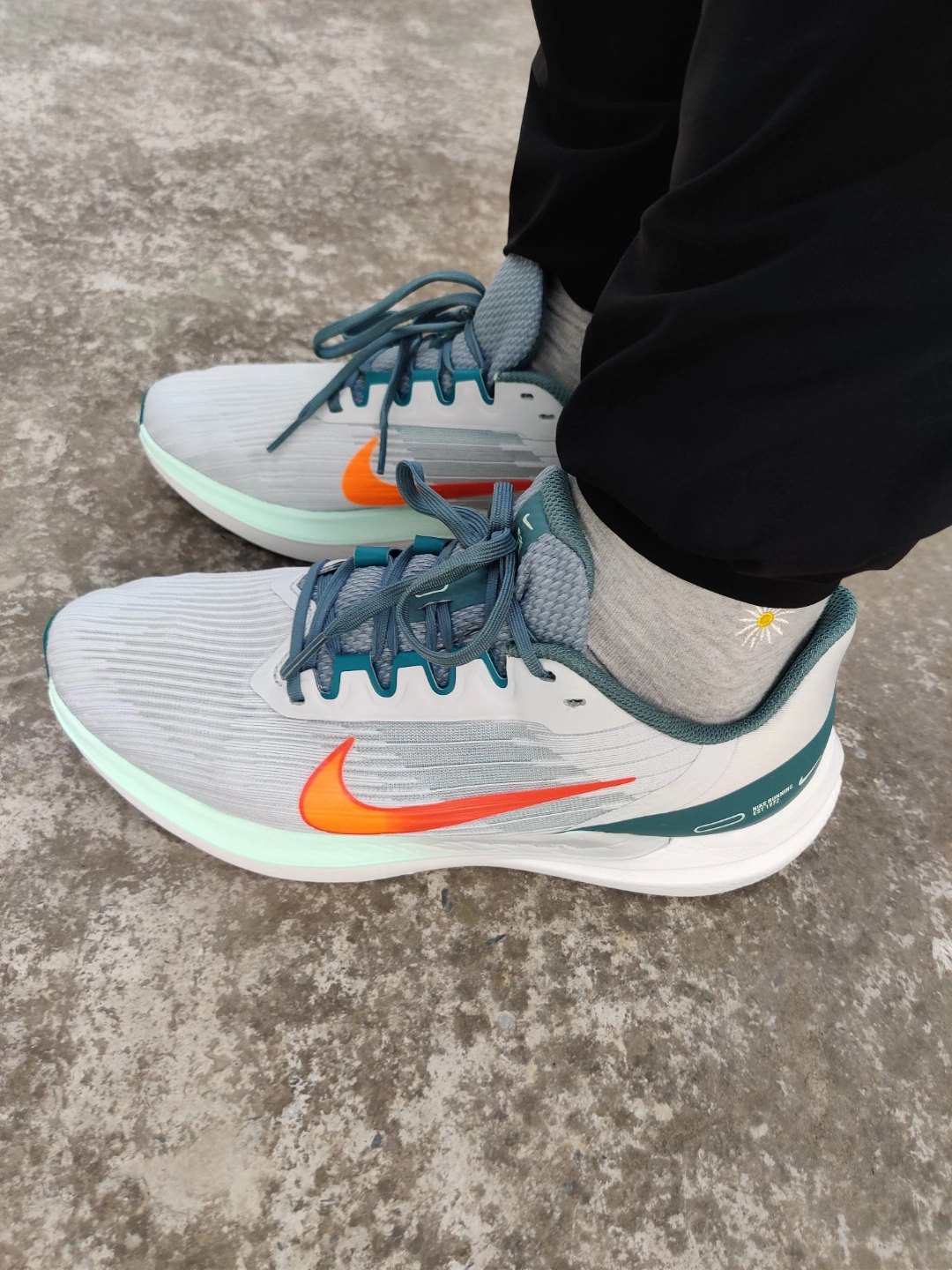 Nike Air Winflo 9 Pure Platinum Mineral review Mila