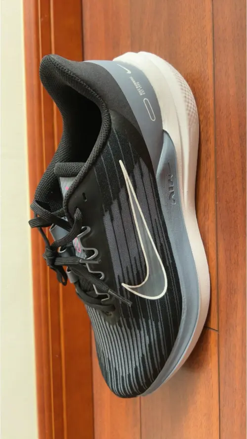 Nike Air Winflo 9 Black Light Blue review 