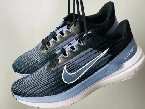 Nike Air Winflo 9 Black Light Blue review 