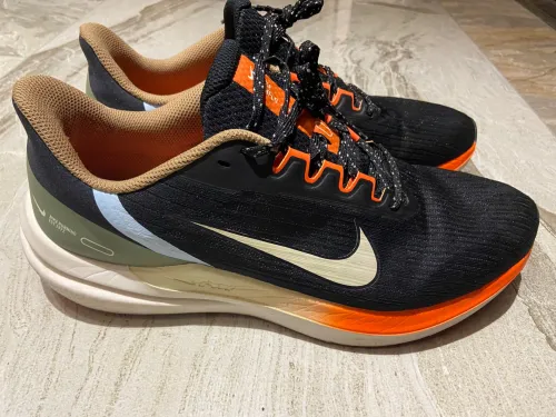 Nike Air Winflo 9 Black Coconut Milk review 