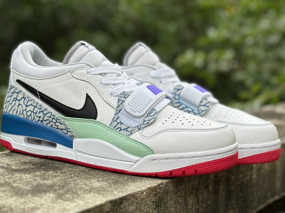 Air Jordan AJ312 White Violet review Humberto Garcia 02