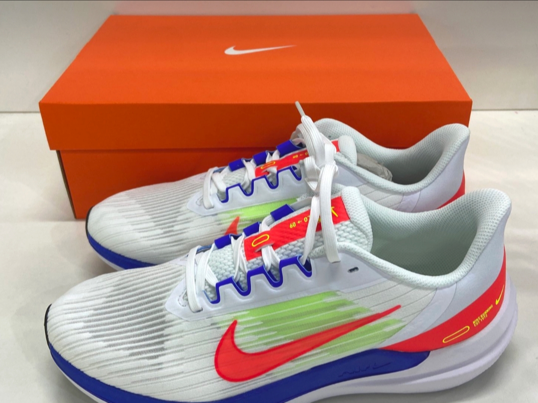 Nike Air Winflo 9 White Blue Red review Samantha