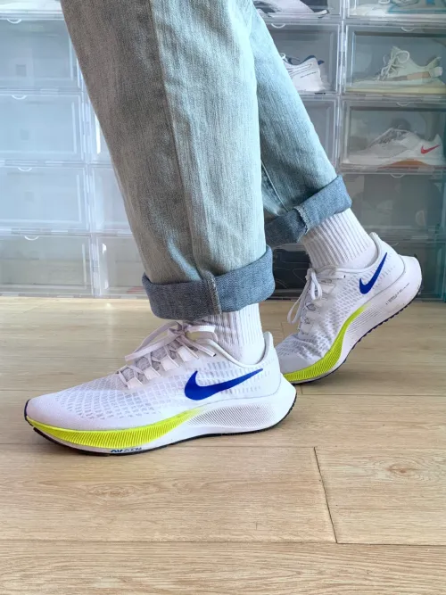 Nike AIR ZOOM PEGASUS 37 White Green Blue review 