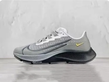 Nike AIR ZOOM PEGASUS 37 Black Ash review 