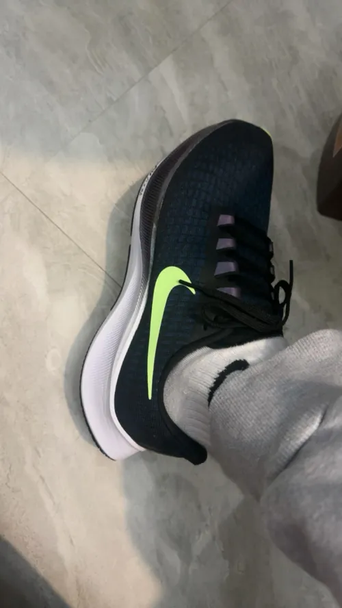 Nike AIR ZOOM PEGASUS 37 Black Green review 
