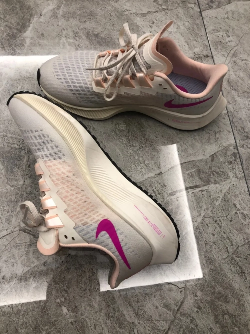  Nike AIR ZOOM PEGASUS 37 Dust review 