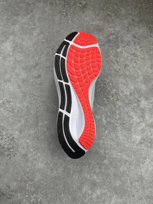 Nike AIR ZOOM PEGASUS 37 Grey Blue Red Mandarin Duck review 