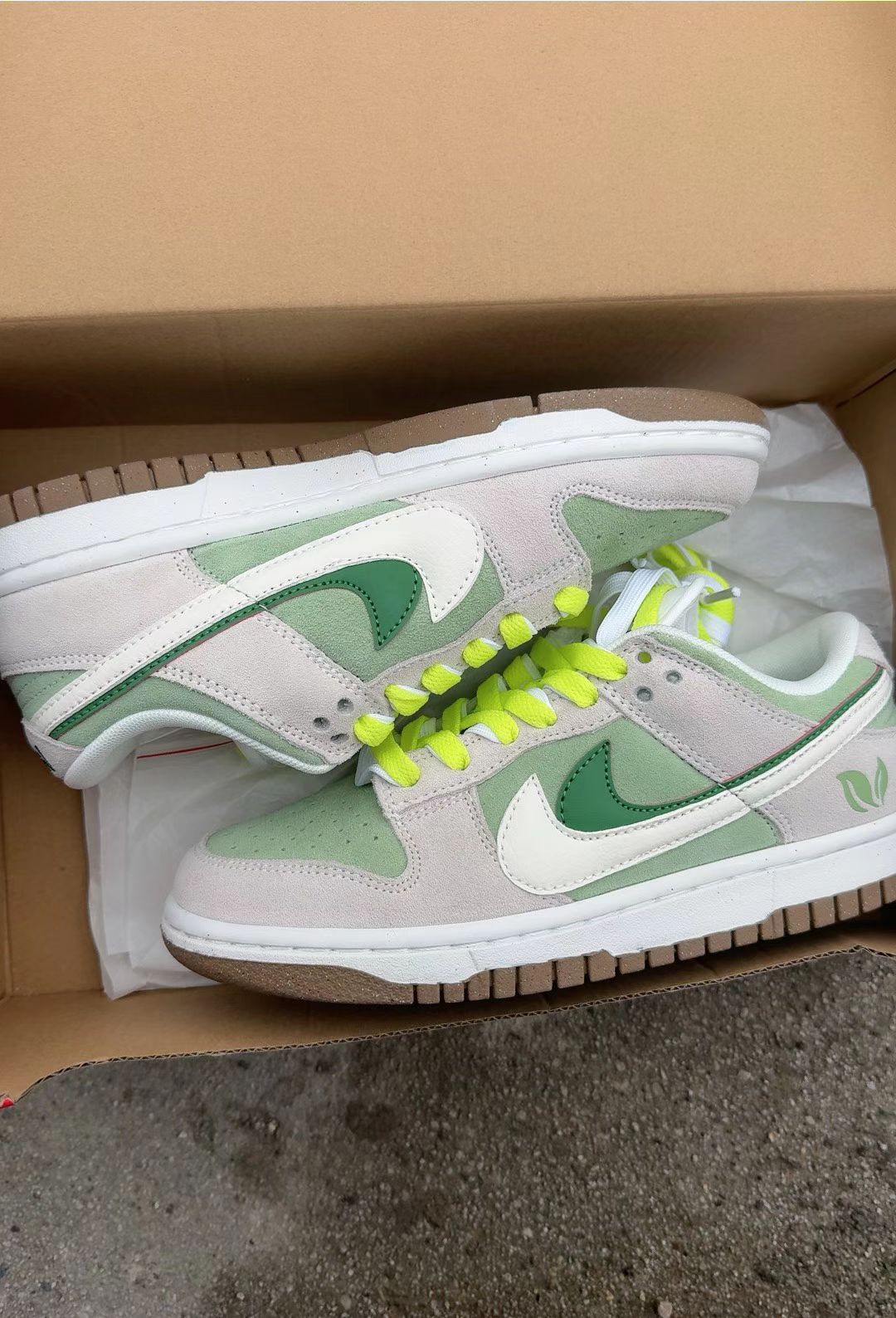 LF Nk SB Dunk Low 85 Gray White Green review Kevin