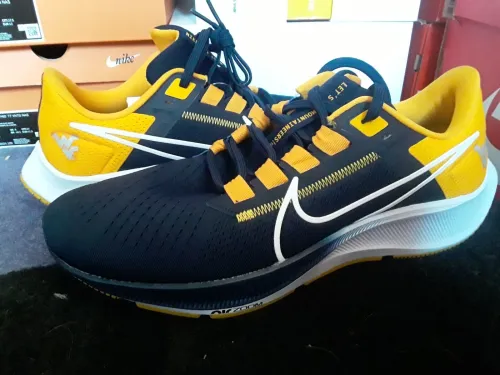 Nike AIR ZOOM PEGASUS 38 Blue Yellow review 