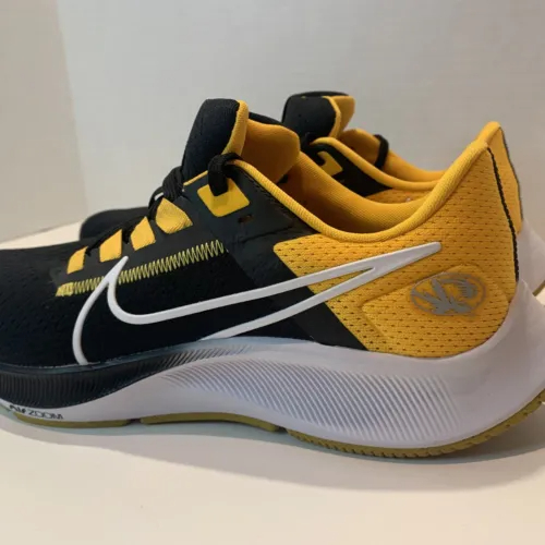 Nike AIR ZOOM PEGASUS 38 Blue Yellow review Sophie 01