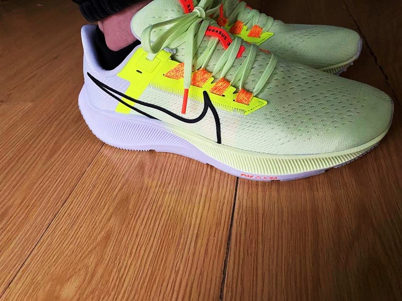 Nike AIR ZOOM PEGASUS 38 Fluorescent Yellow review Alex
