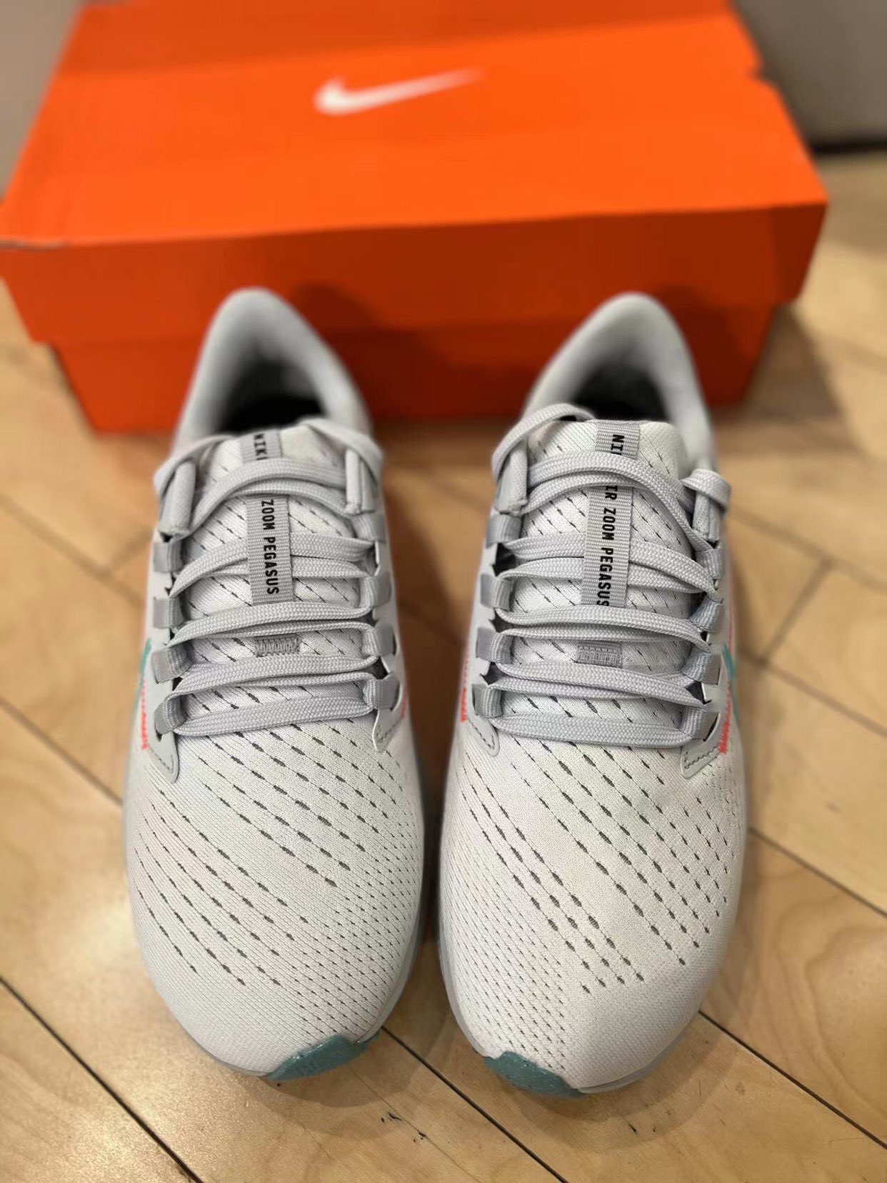 Nike AIR ZOOM PEGASUS 38 Grayish Green review Ryan 02