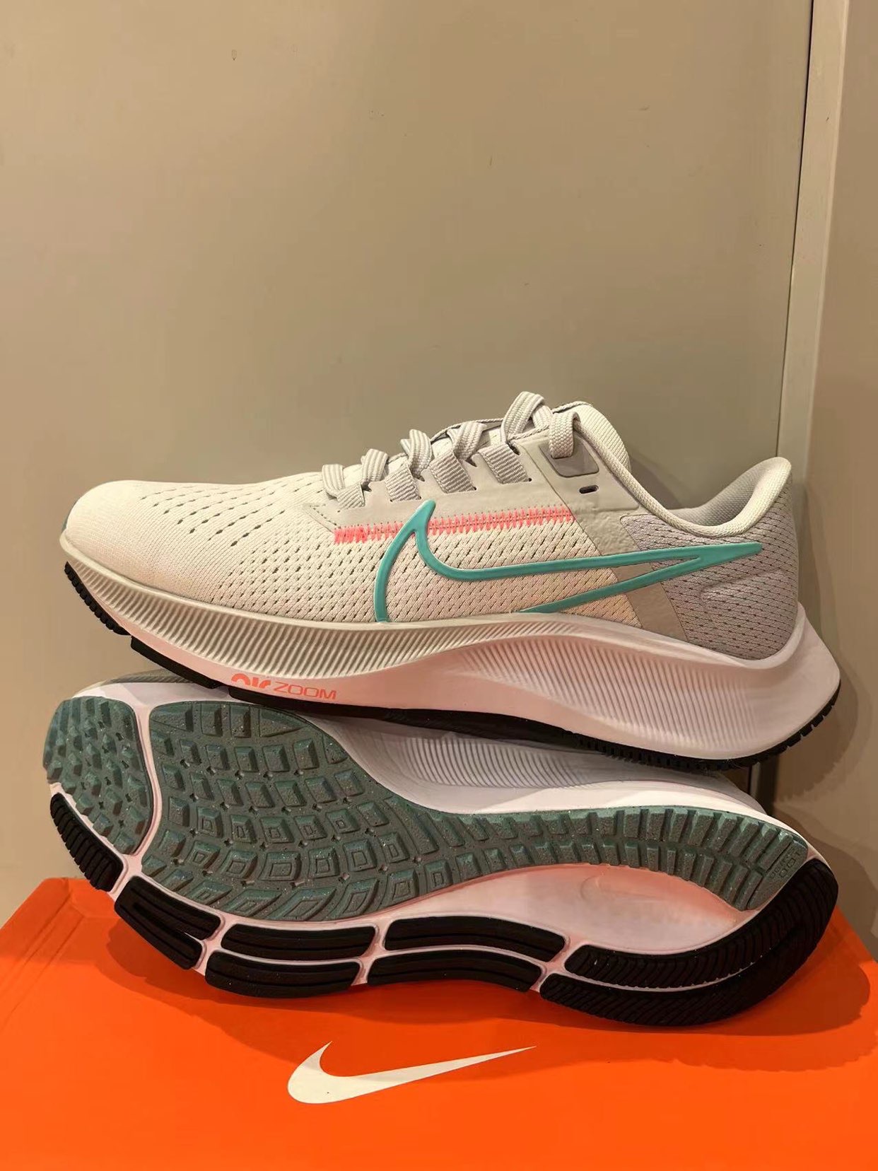 Nike AIR ZOOM PEGASUS 38 Grayish Green review Ryan 05