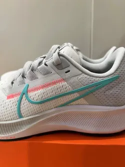 Nike AIR ZOOM PEGASUS 38 Grayish Green review Ryan 06