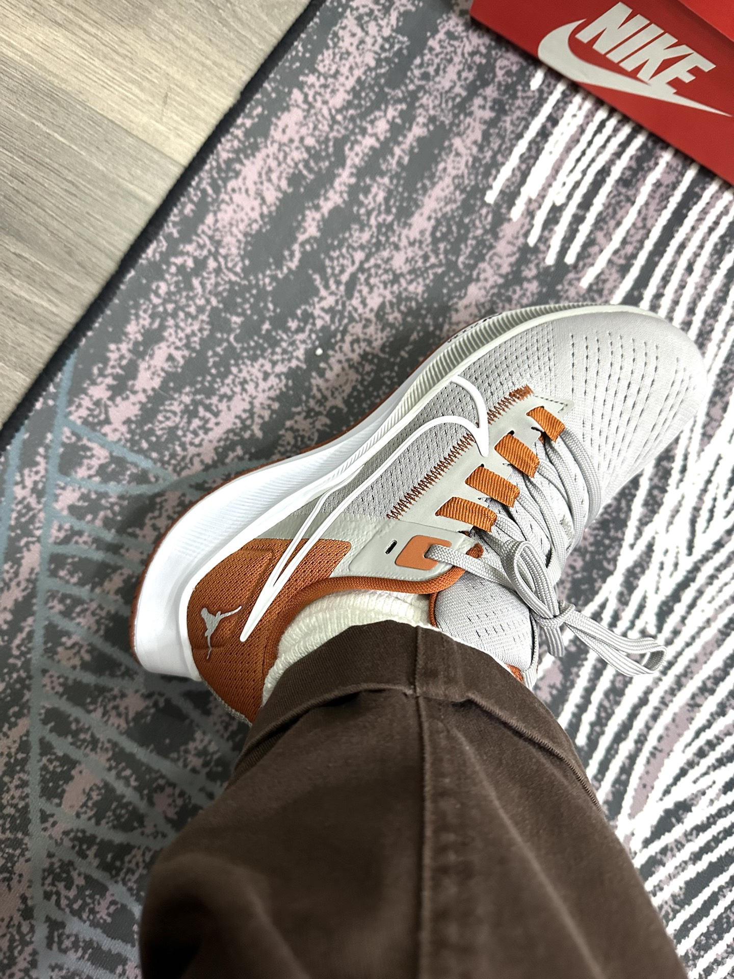 Nike AIR ZOOM PEGASUS 38 Grey White Orange review David