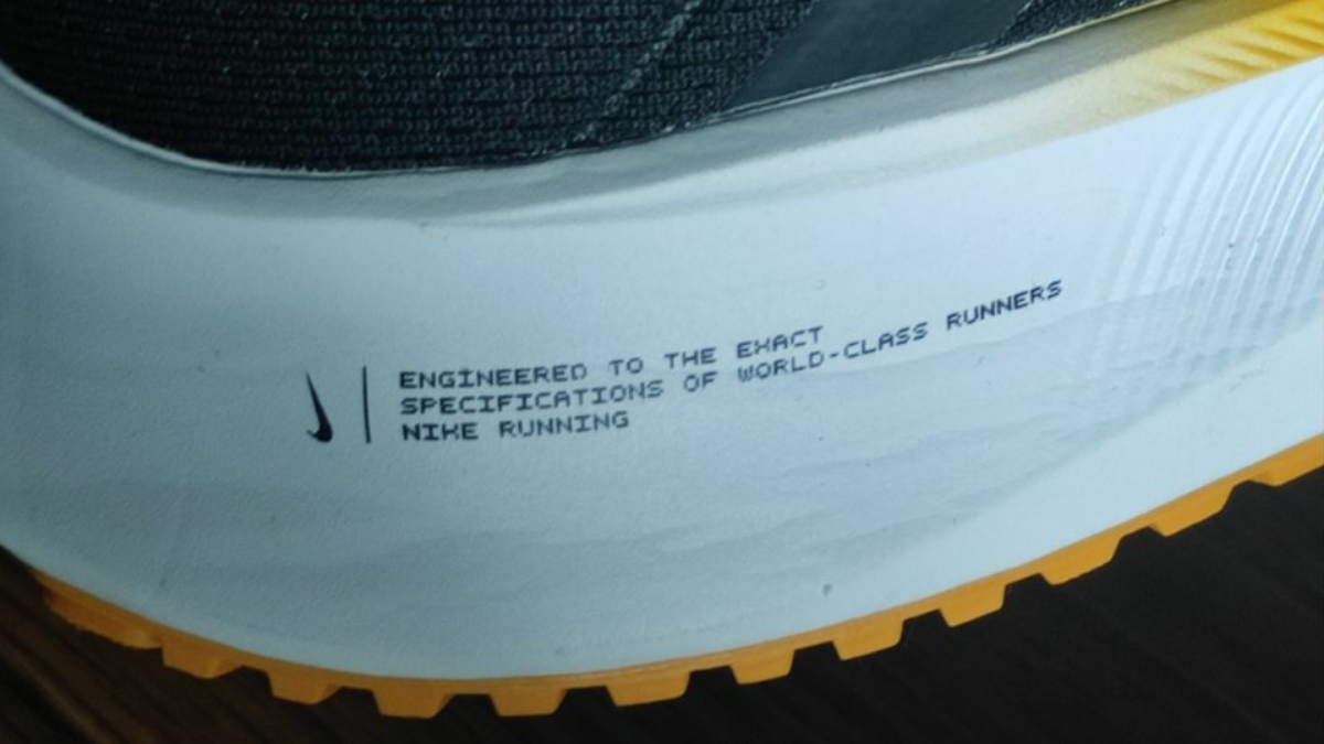 Nike AIR ZOOM PEGASUS 38 Black Yellow review Andrew 01