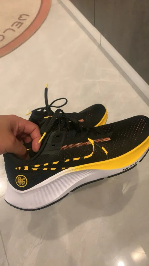Nike AIR ZOOM PEGASUS 38 Black Yellow review 