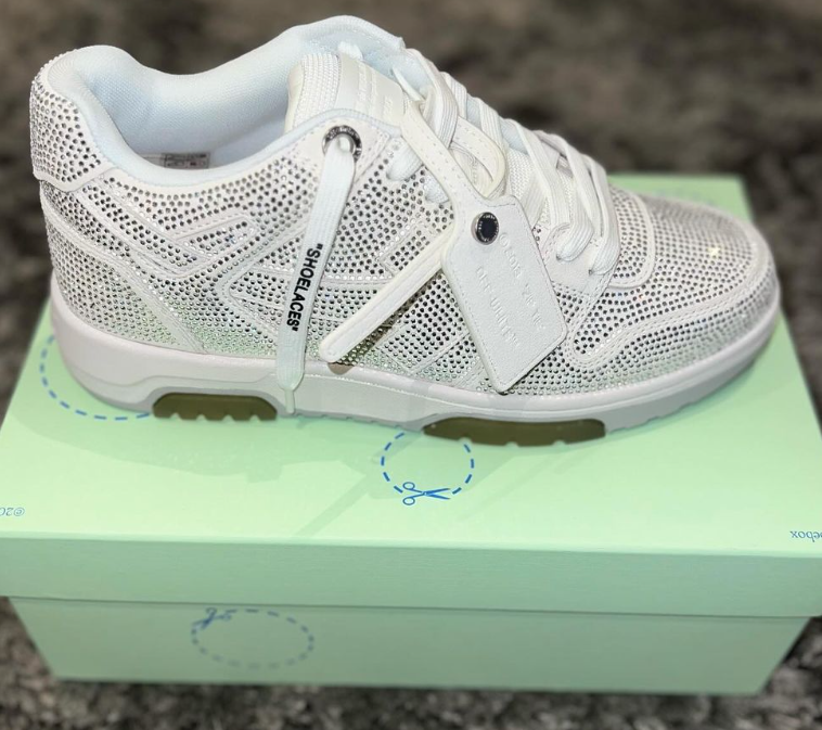 OFF-WHITE Out Of Blue Silver White Sky Star review Bretta Little 02