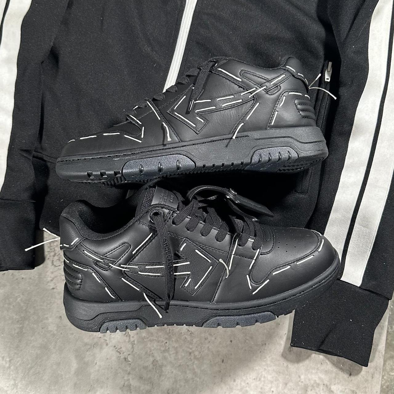 OFF-WHITE Out Of Black White Line review Kindle Customer 02