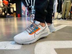 Nike AIR ZOOM PEGASUS 38 Grey White OrangeDC4520-100 review Nicole