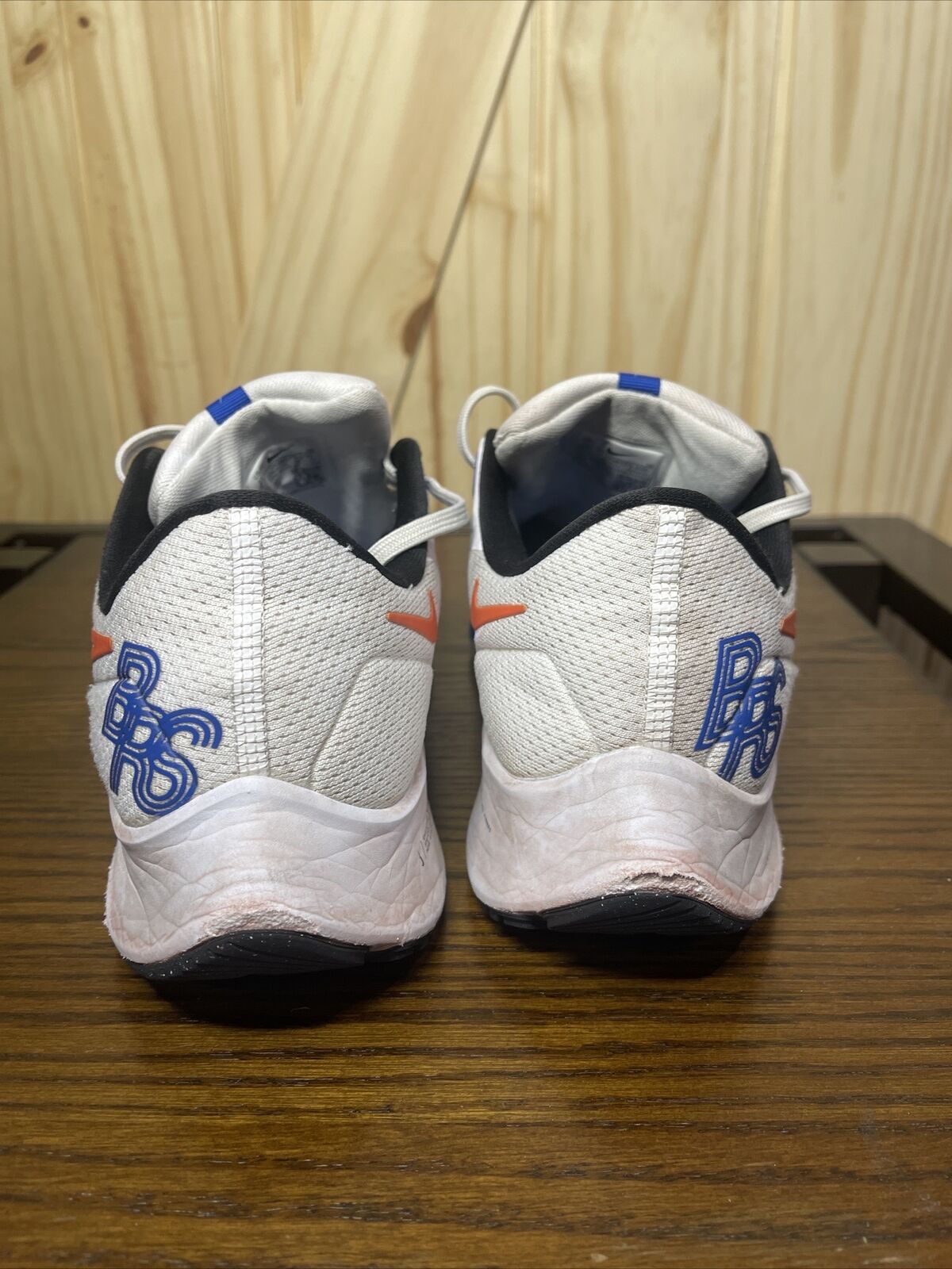 Nike AIR ZOOM PEGASUS 38 White Blue Orange review Chloe 04