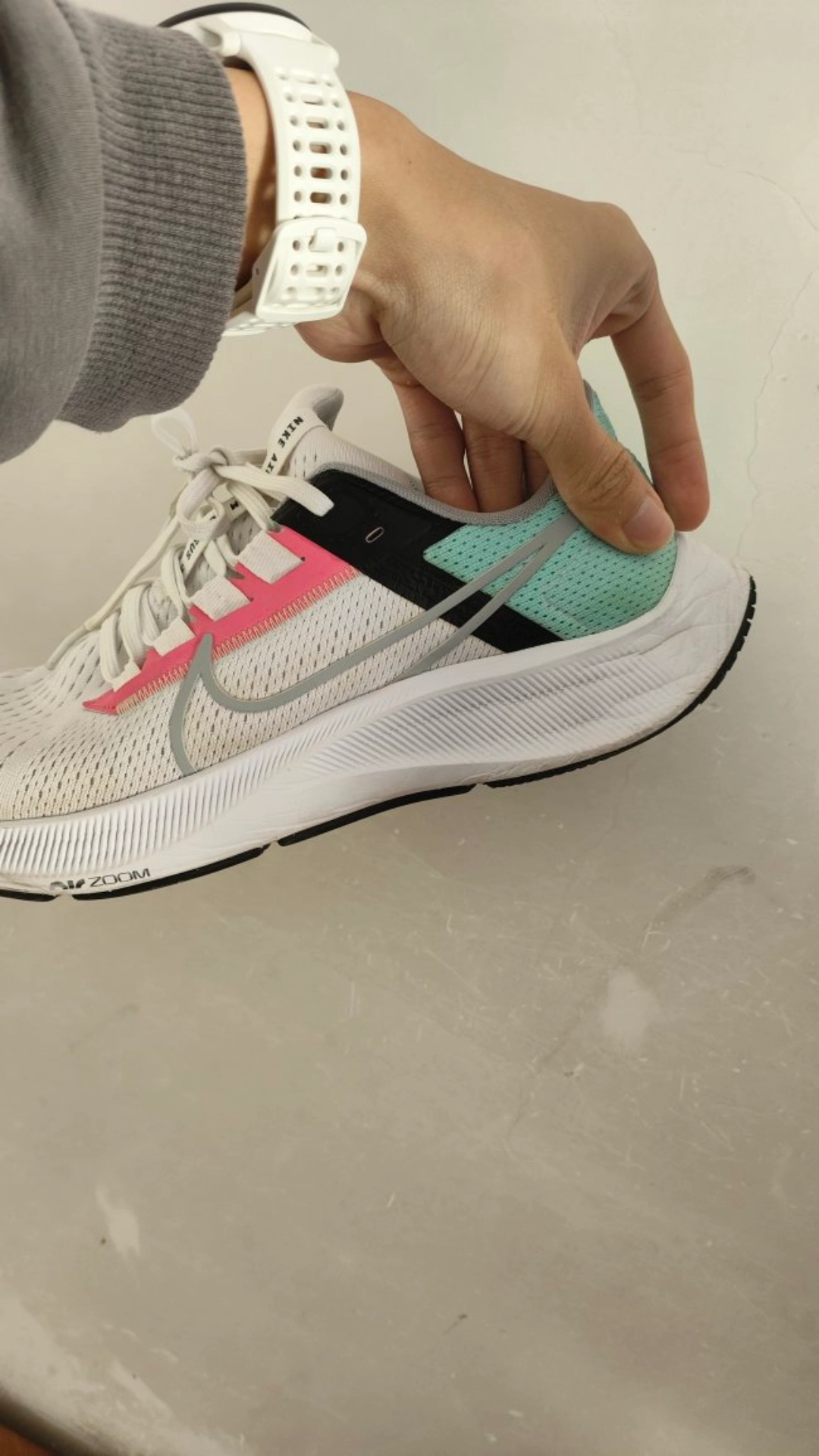 Nike AIR ZOOM PEGASUS 38 White Pink Green review Ryan 02