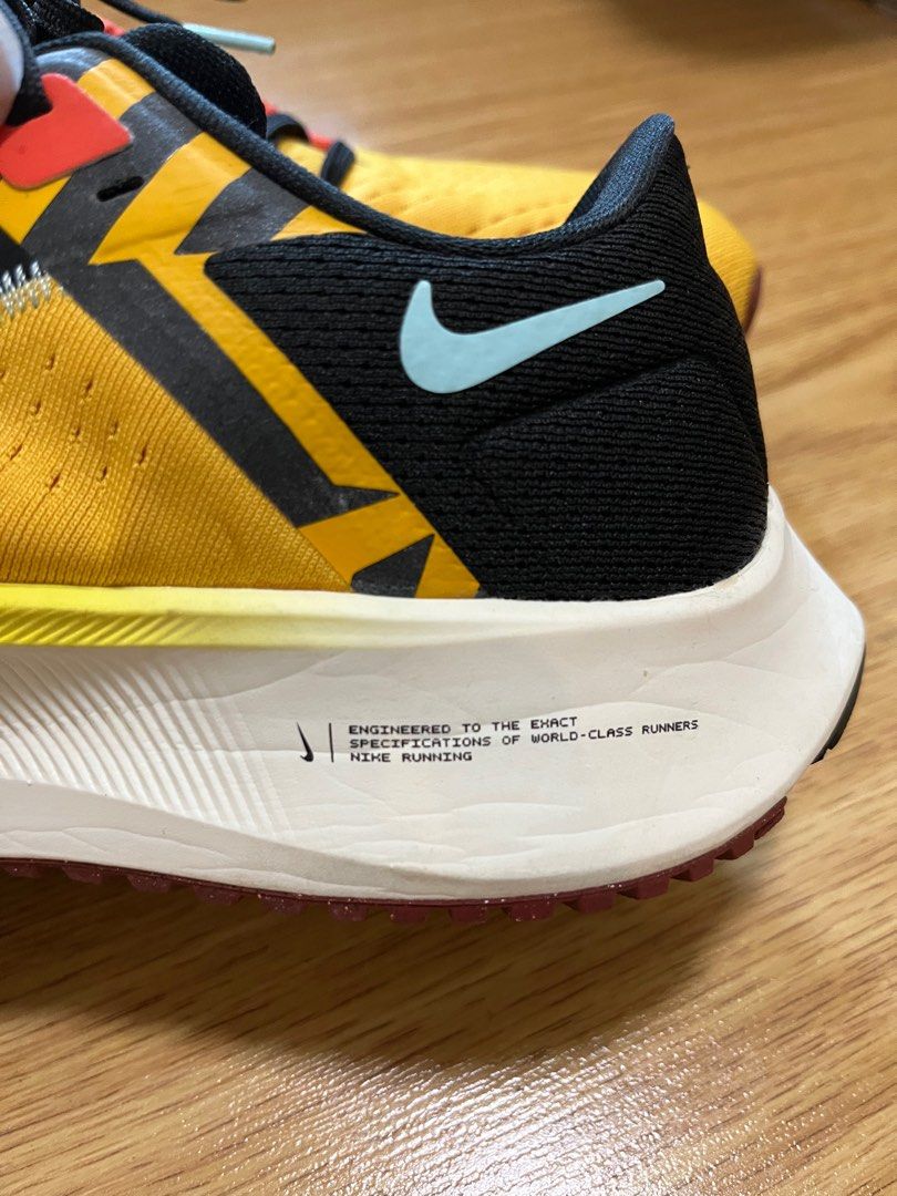 Nike AIR ZOOM PEGASUS 38 Yellow Black review Jennifer 01