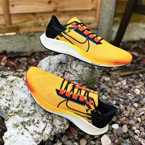 Nike AIR ZOOM PEGASUS 38 Yellow Black review 