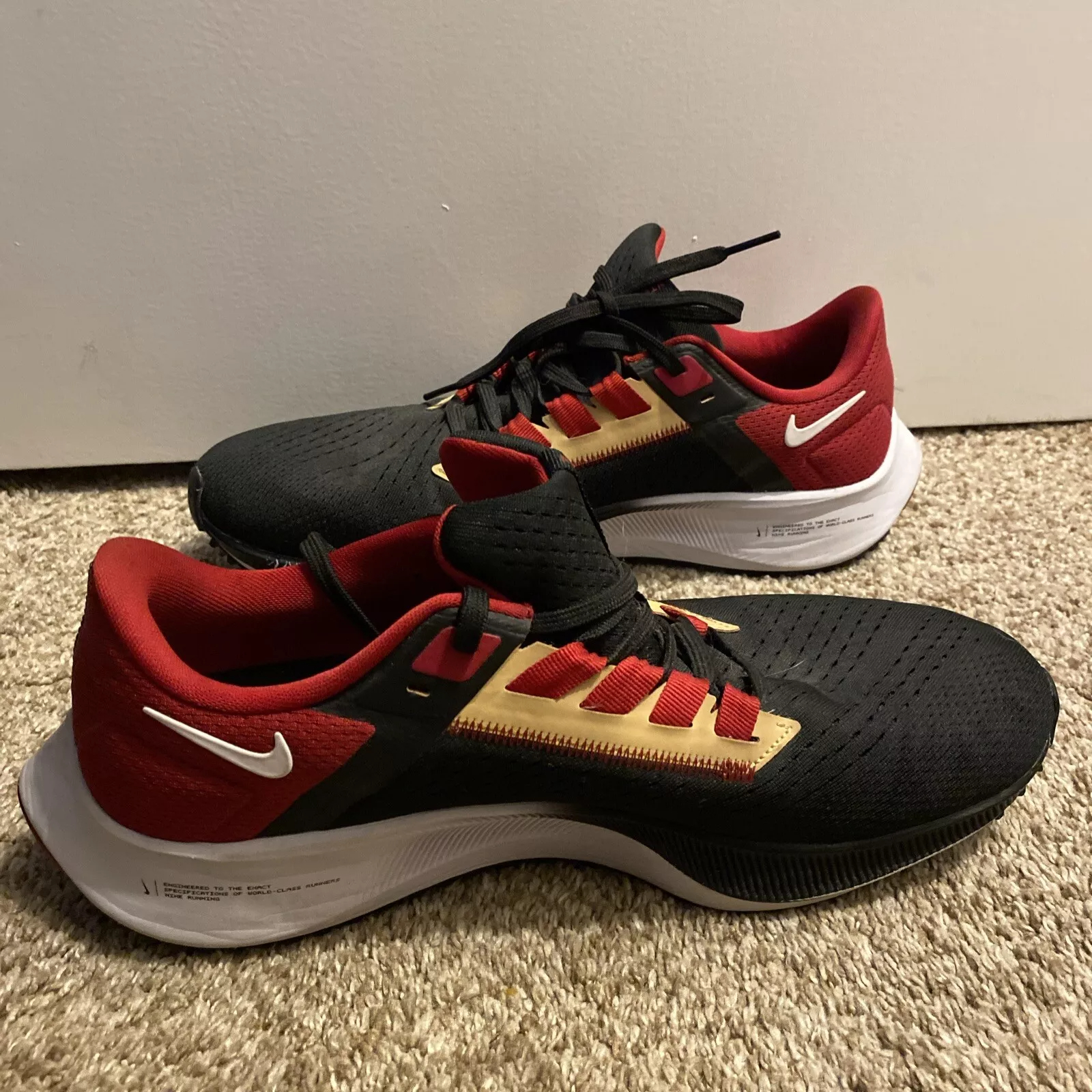 Nike AIR ZOOM PEGASUS 38 Black, Yellow, And Red review Sara 02