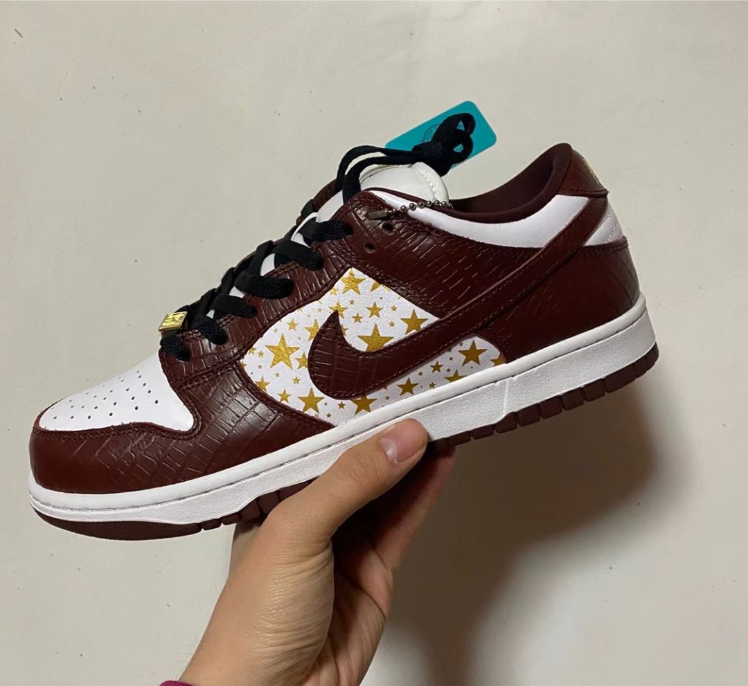OG Supreme x Nike SB Dunk Low “Barkroot Brown” review Donnie