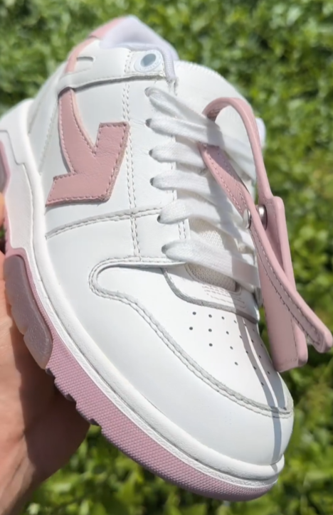 OFF-WHITE Out Of Light Pink White review Mo Johnson