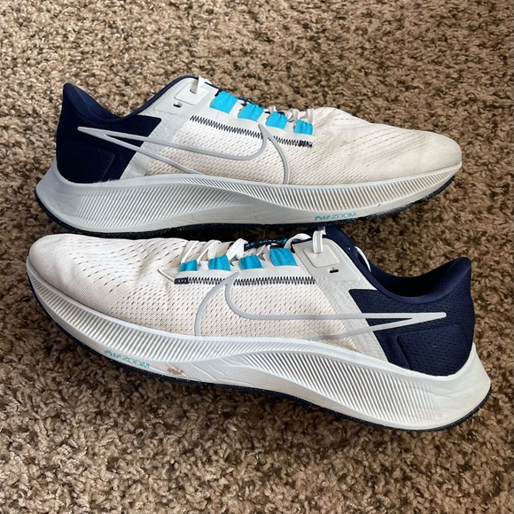Nike AIR ZOOM PEGASUS 38 White Blue Tail review Victoria 04
