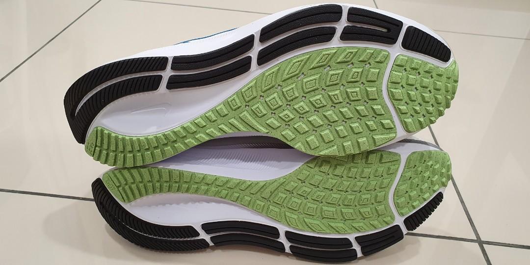  Nike AIR ZOOM PEGASUS 38 White Green Blue Tick review Sam 03
