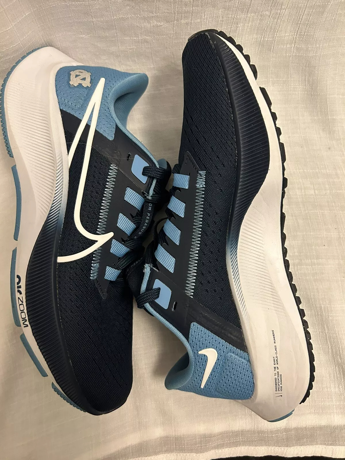 Nike AIR ZOOM PEGASUS 38 North Carolina Blue review Brooke 01